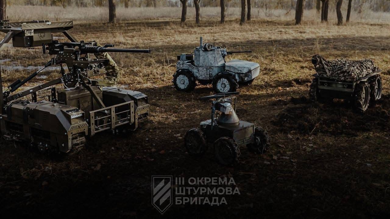 25,000 Robots in Six Months: Ukraine Runs the FPV Playbook on the Ground